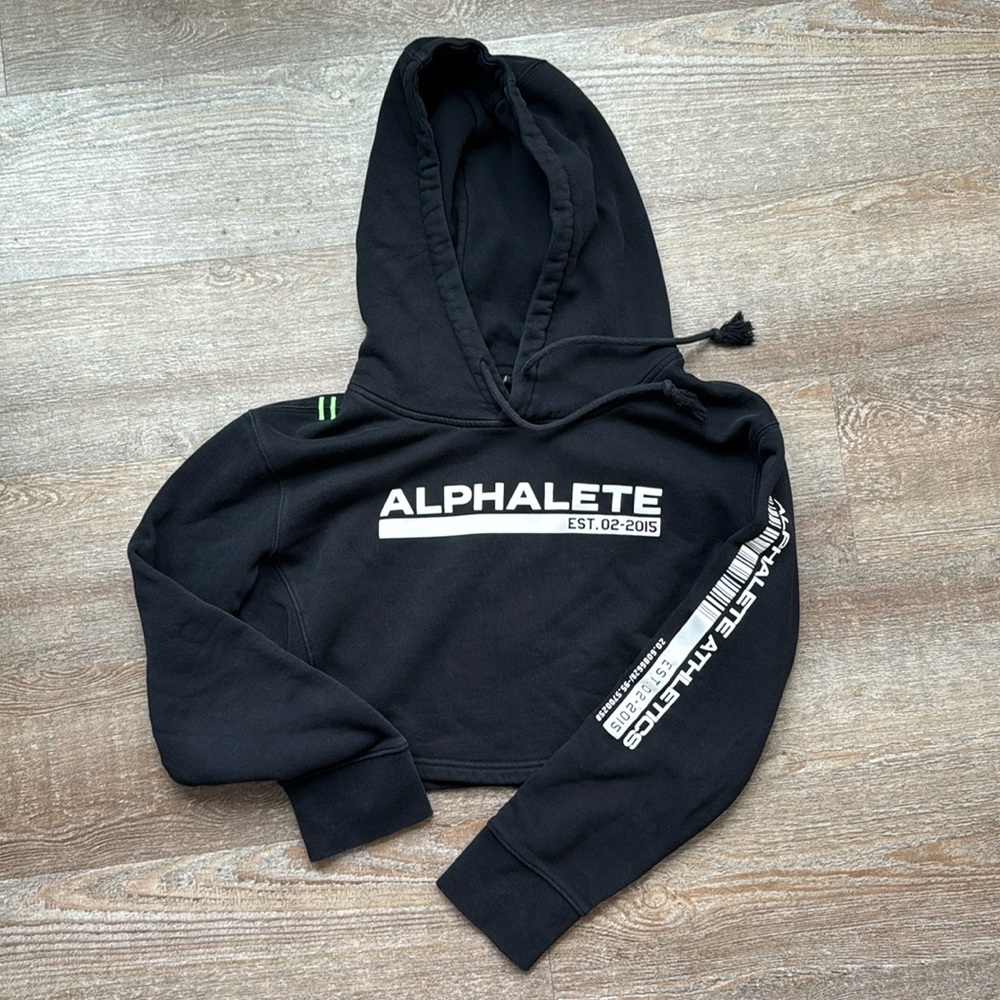 Retro/Vintage Cropped Alphalete Hoodie